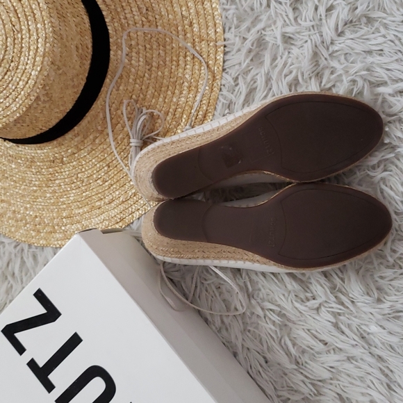 SCHTUZ Wedges - Picture 4 of 8